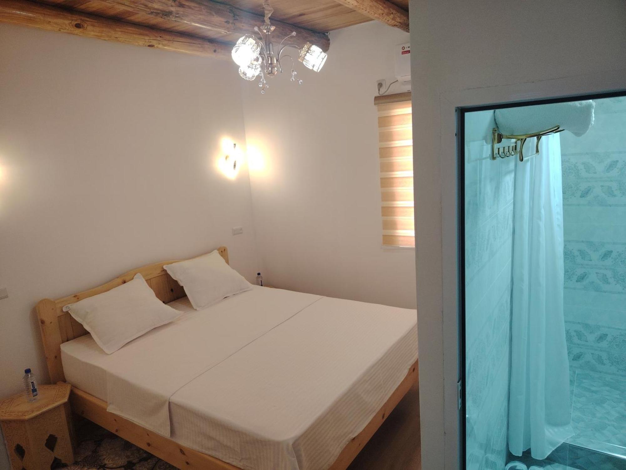 Gold Khiva Bed & Breakfast Bagian luar foto