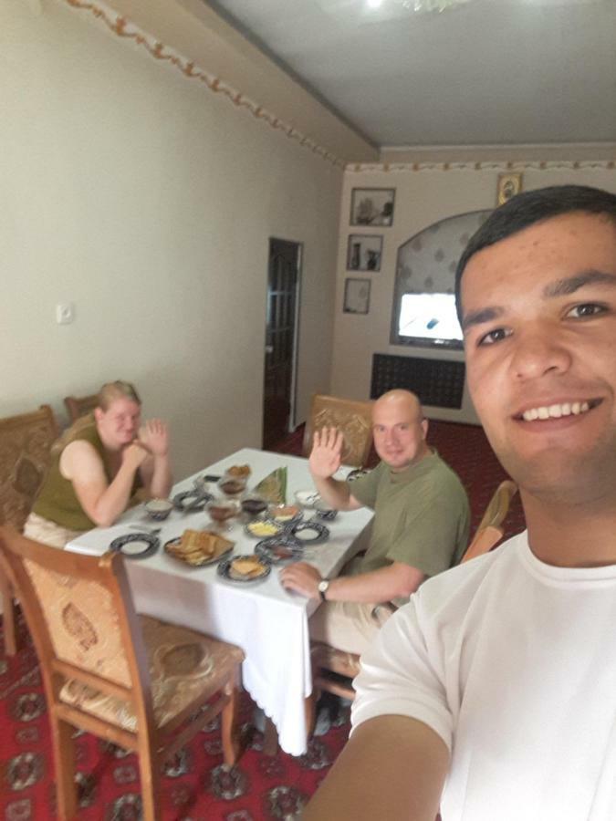 Gold Khiva Bed & Breakfast Bagian luar foto